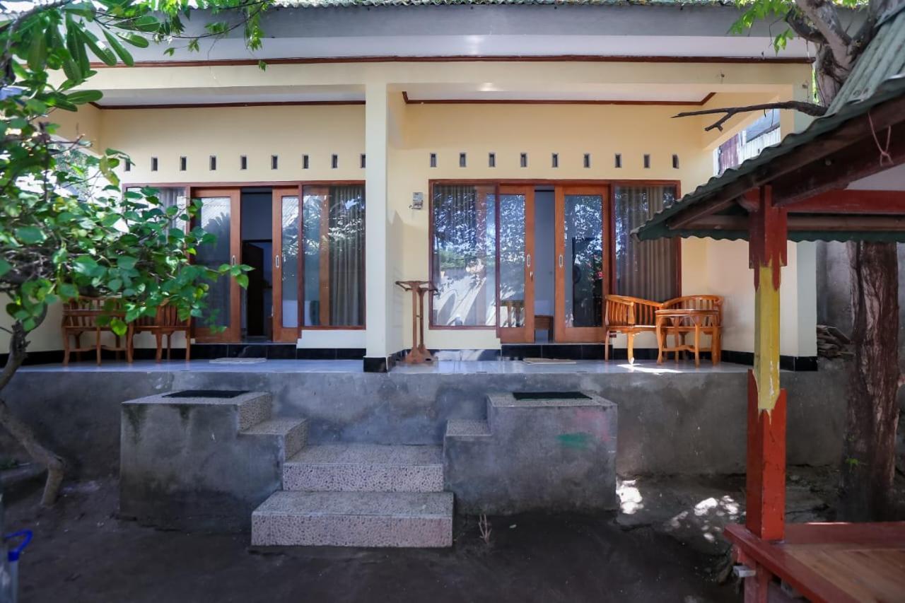 Radika House Apartment Quần đảo Gili Ngoại thất bức ảnh